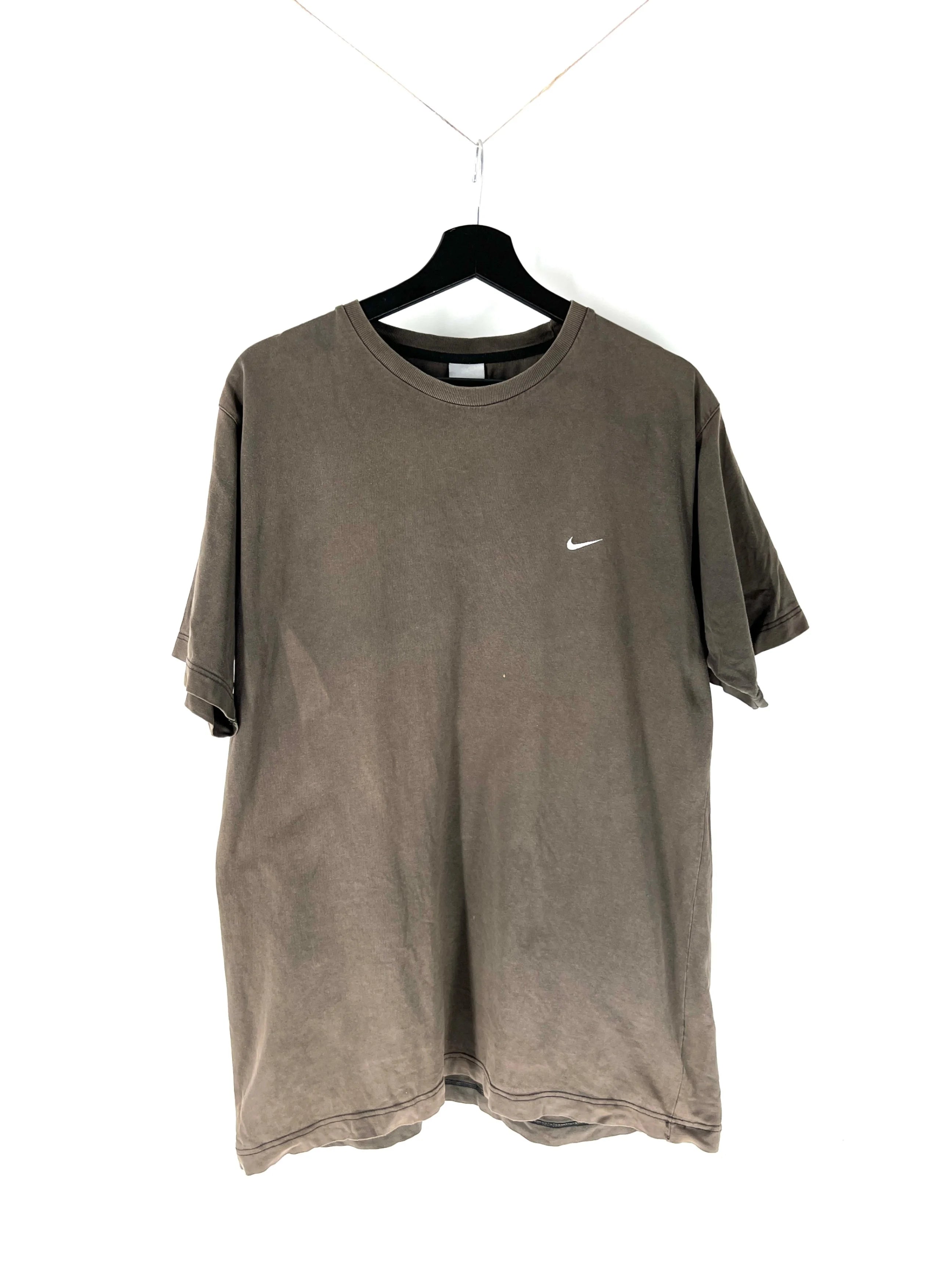 Vintage Nike T-shirt - L