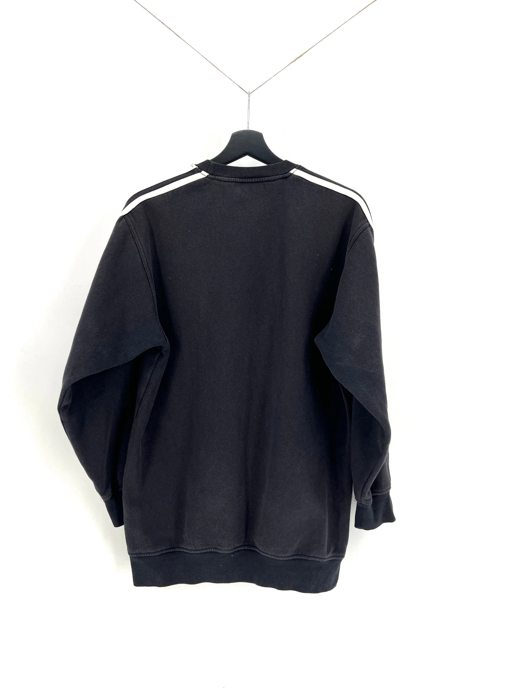 Vintage Adidas Sweatshirt - M