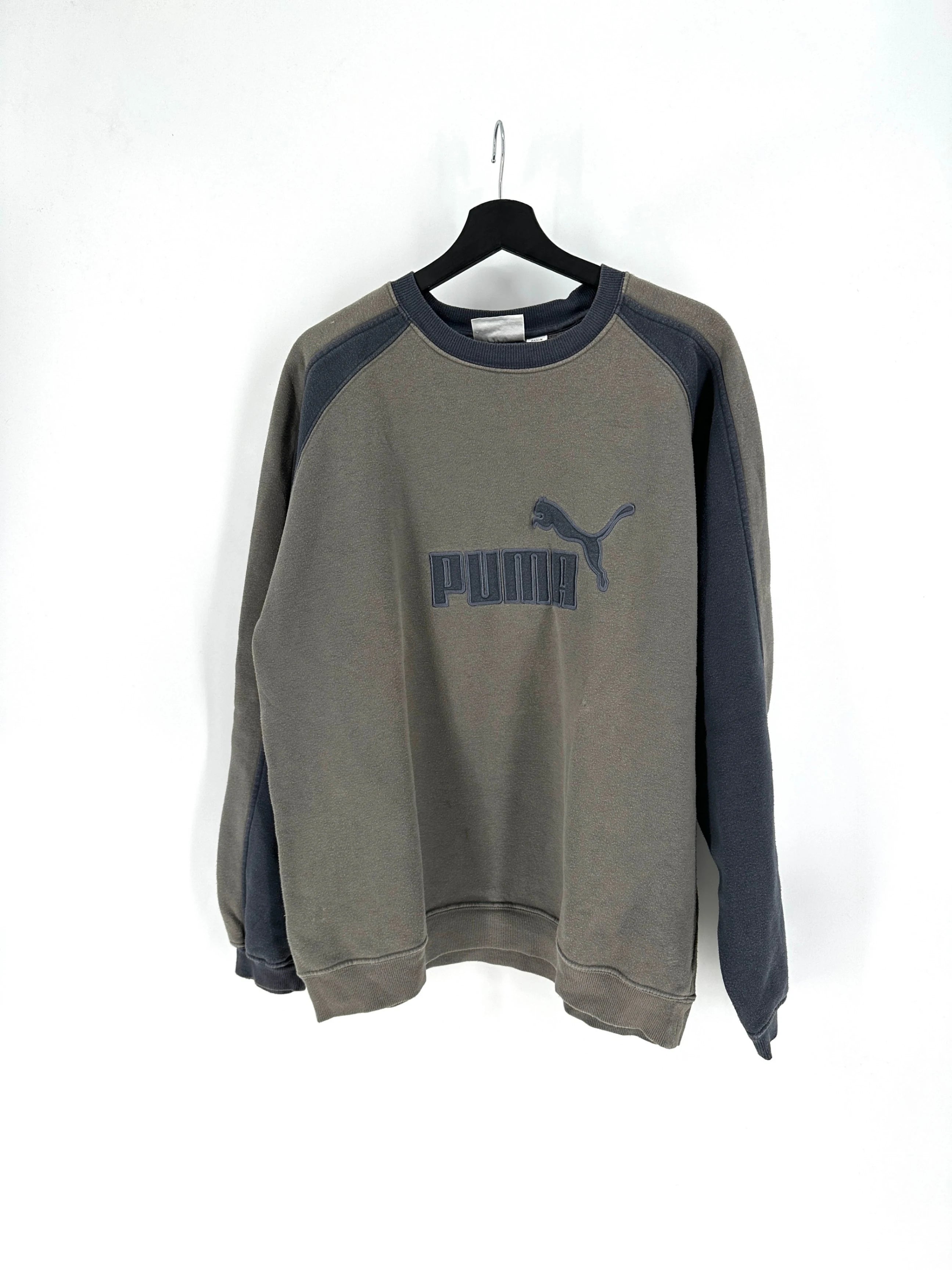 Vintage Puma Sweatshirt - XL